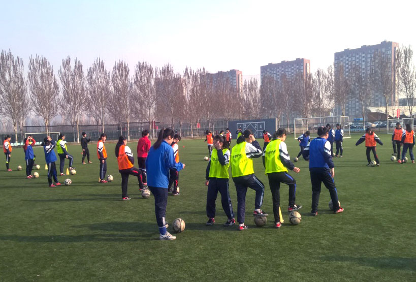 运动训练学院足球教研室为沈阳市朝鲜族第二中