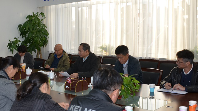 学校邀请成都体育学院党委书记刘青教授作专题讲座