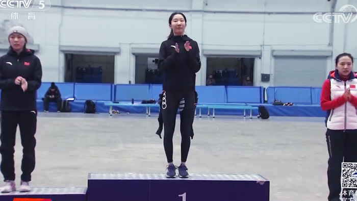 2018—2019全国速度滑冰锦标赛暨世锦赛资格赛我校运动员斩获得8金