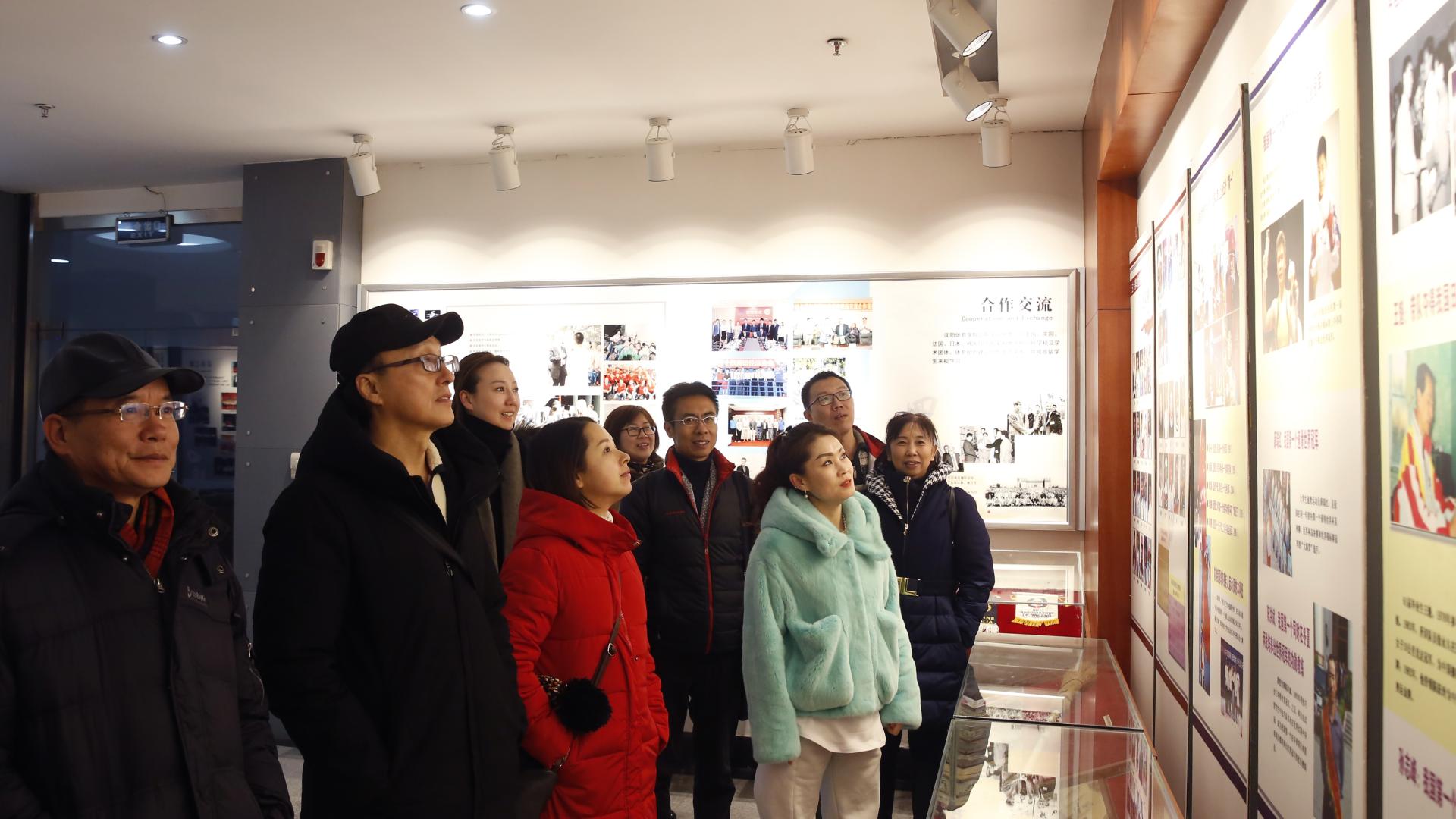 学校民盟支部开展“学习习近平总书记重要讲话精神解放思想推动高质量发展”主题活动