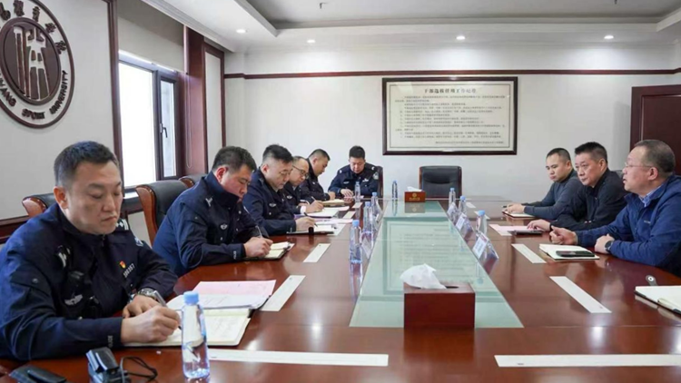 沈阳市公安局来校召开校园周边交通治理专题座谈会
