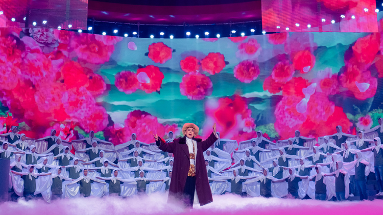 我校师生参加沈阳市纪律检查机关恢复重建40周年晚会