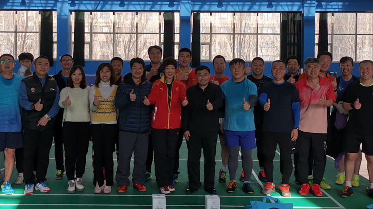 学校2019年教职工羽毛球双打比赛落幕