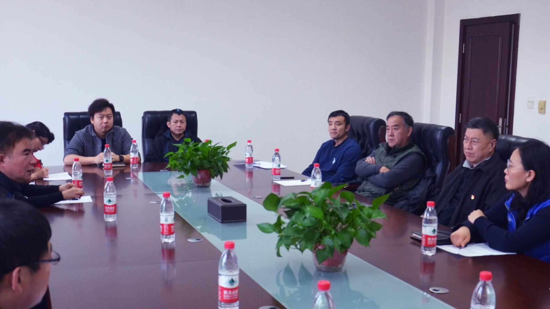 辽宁省民族和宗教委副主任张智光一行来我校座谈