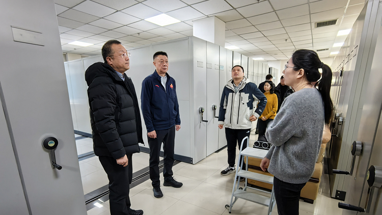 学校开展元旦前安全检查